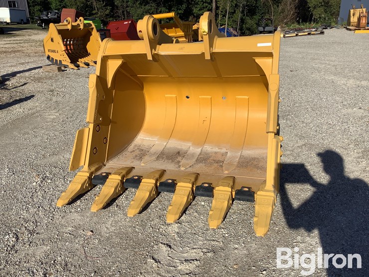 2024-caterpillar-336-image-2