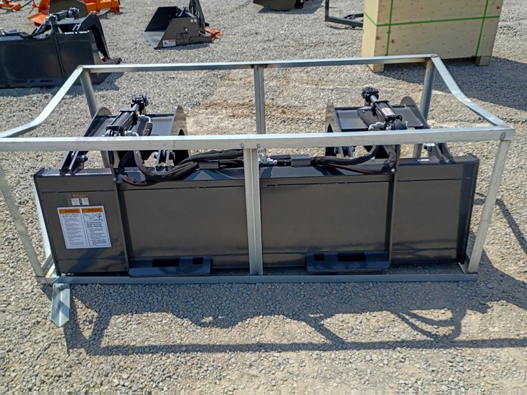 #l39-023-•-wolverine-grapple-bucket-skid-steer-attachment-image-5