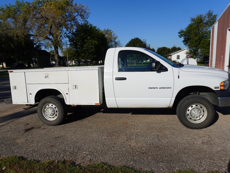 2005-dodge-ram-2500-image-4