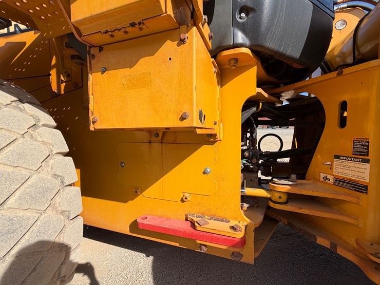 deere-724k-image-21