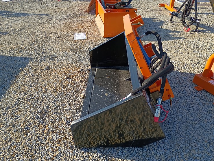 #l39-090-•-wolverine-3-point-50"-hydraulic-bucket-image-2