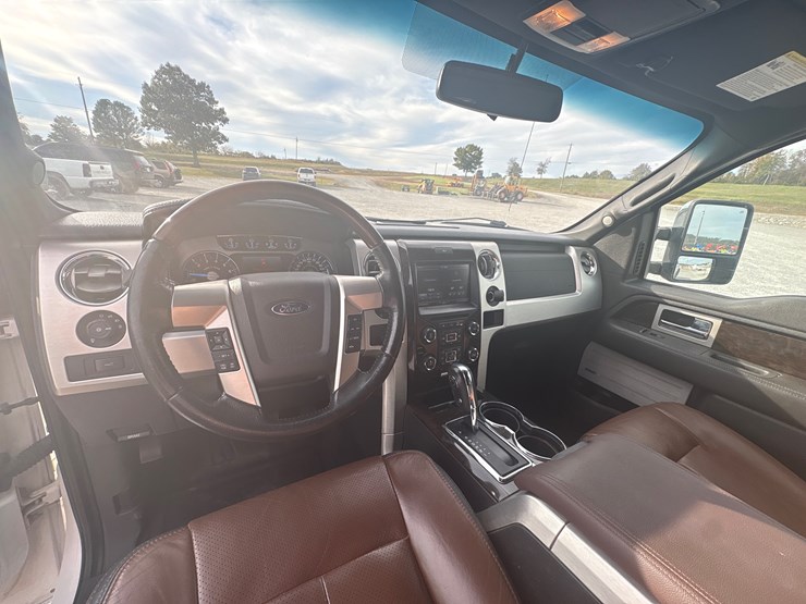 ford-f150-platinum-image-18