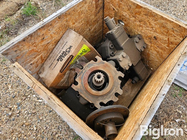 new-holland-cr8.90-image-3