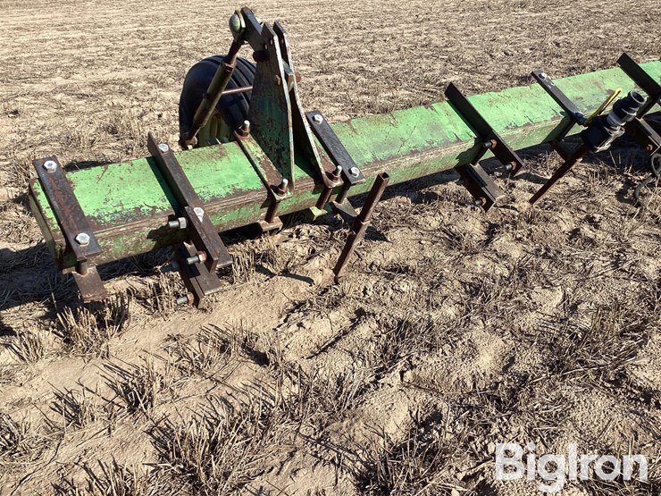 john-deere-25-image-18