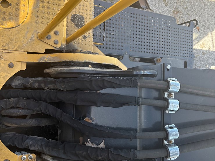 #29399-•-weiler-k560-log-loader-image-38
