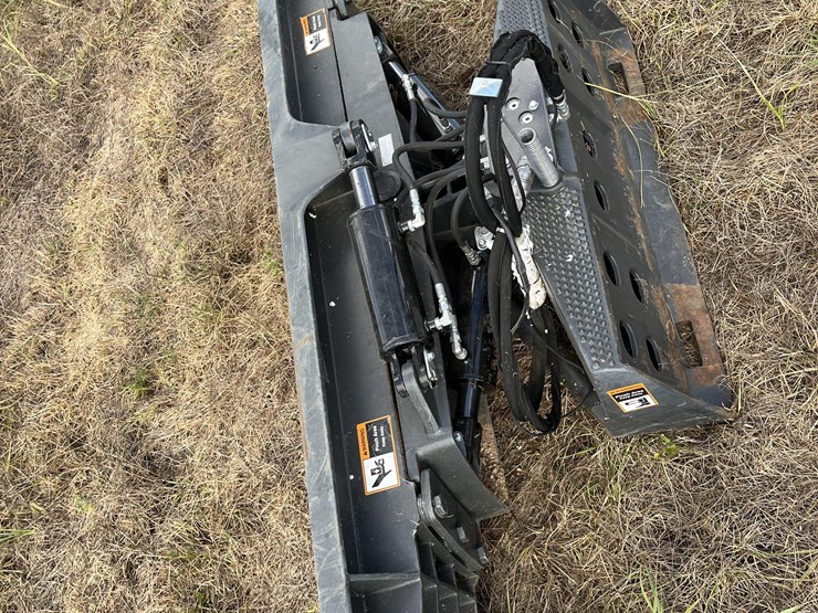 2022-john-deere-96-image-9