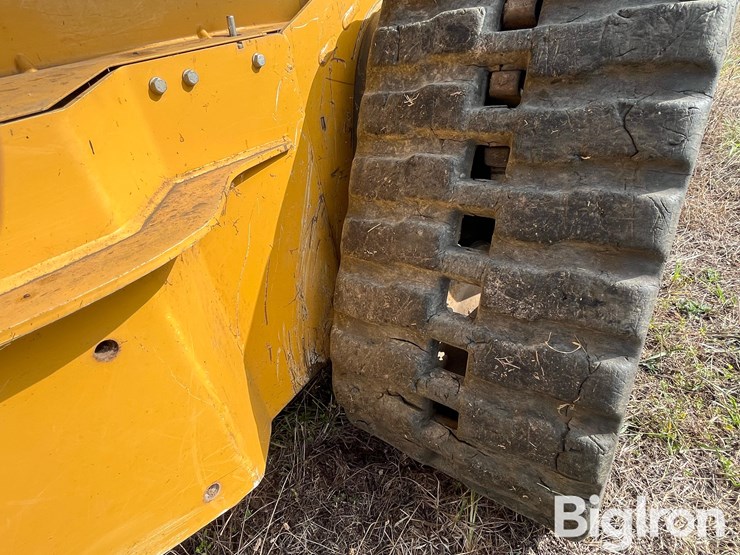 2019-deere-325g-image-20