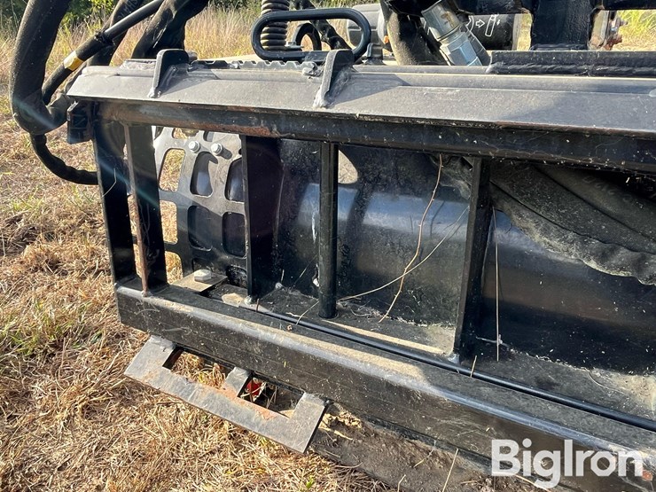 2019-john-deere-27-image-20