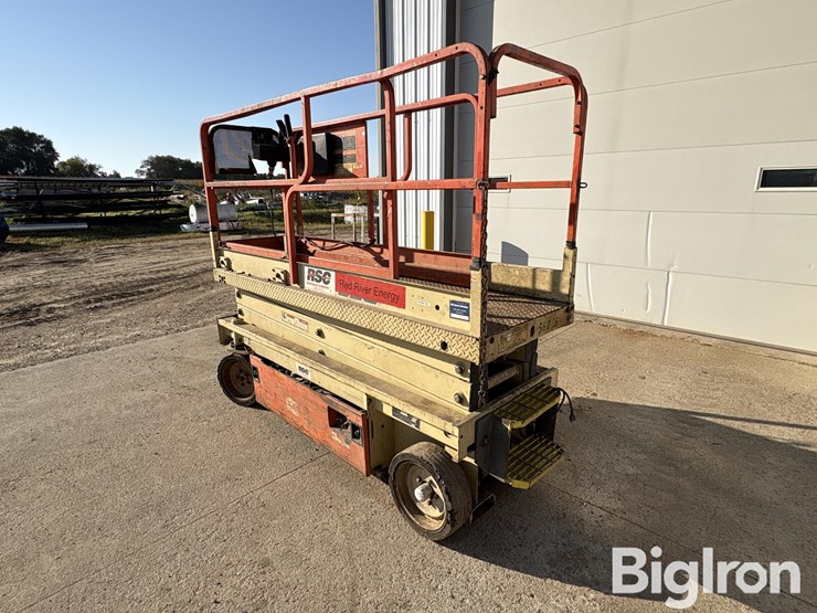 jlg-2033e-image-7