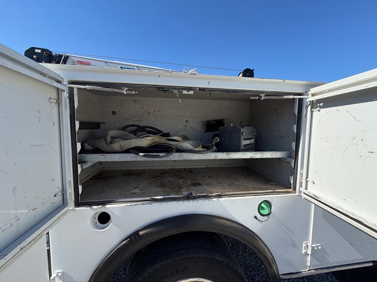 2017-ford-f450-xl-image-18