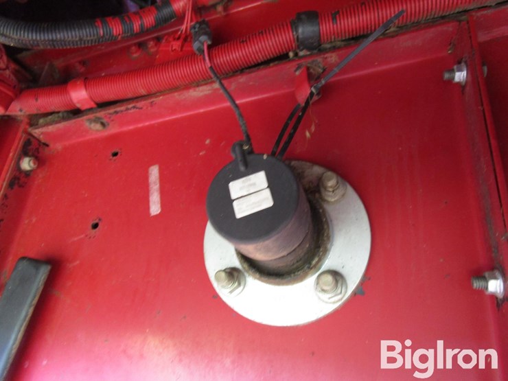 2001-case-ih-2388-image-18