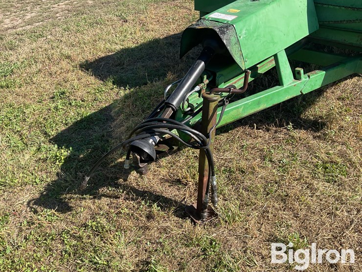 john-deere-450-image-12