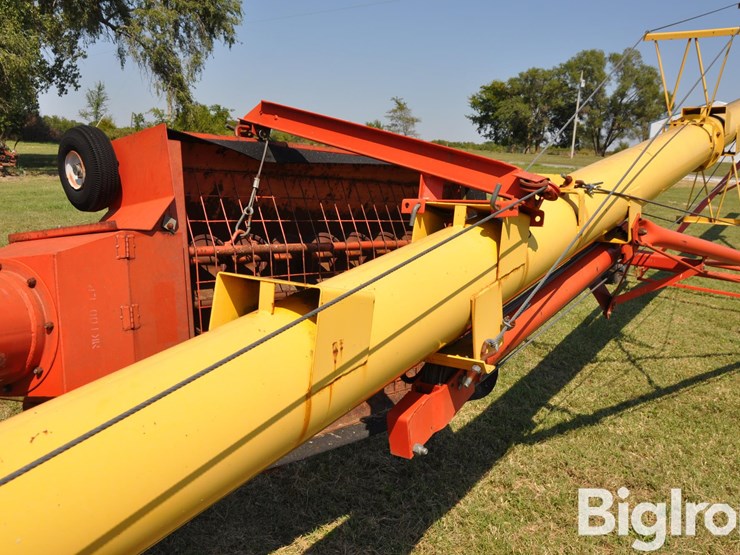 westfield-mk100-71-10"x71'-swing-away-auger-image-16
