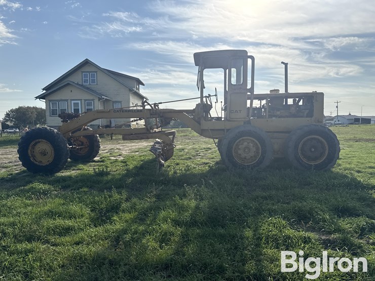 caterpillar-12-image-8