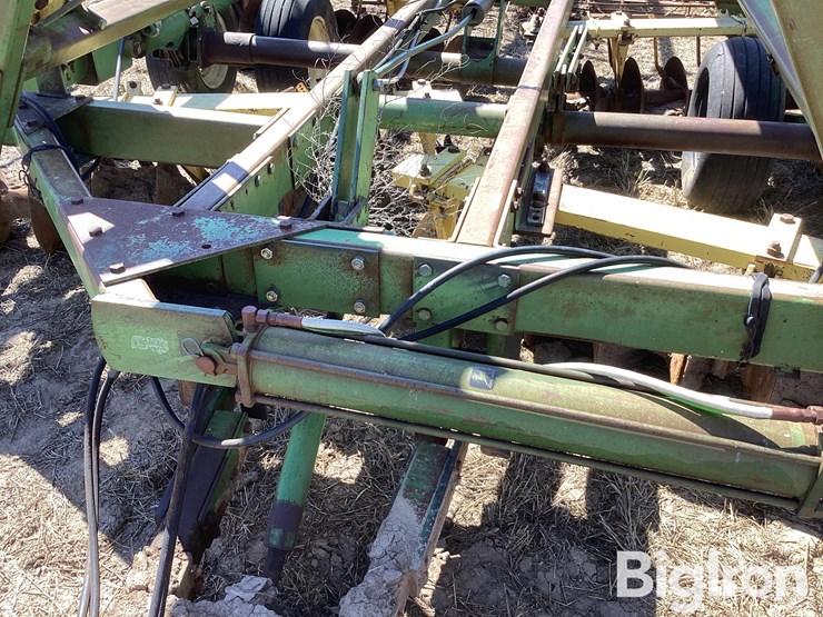 john-deere-t0330-image-16