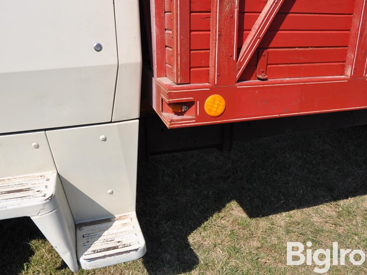 1972-ford-ln600-s/a-grain-truck-image-17