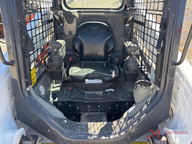 2021-bobcat-s590-image-15