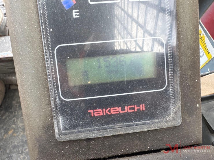 2016-takeuchi-tl8-image-17