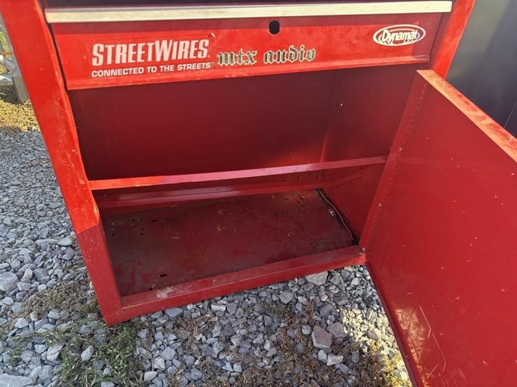 craftsman-tool-box-image-4