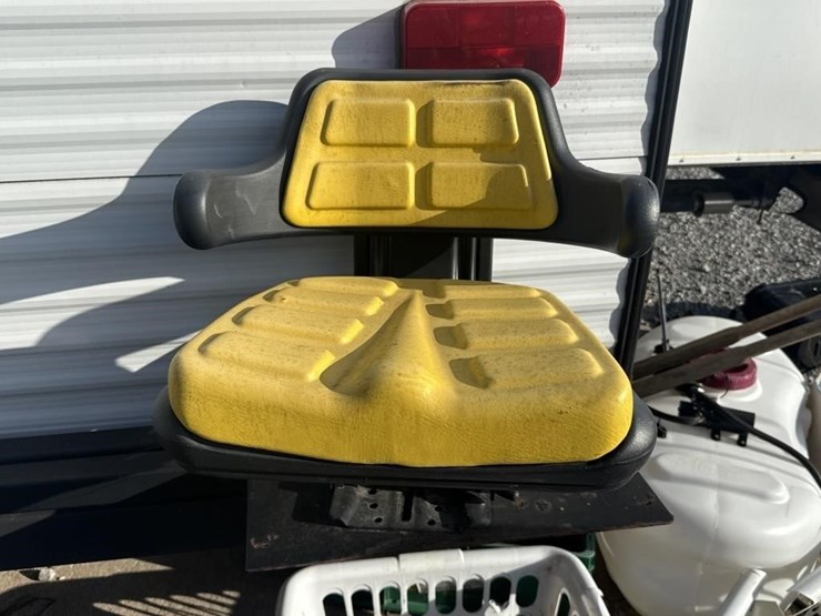 tractor-seat-image-1