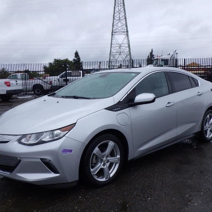 2017 Chevrolet Volt Sedan