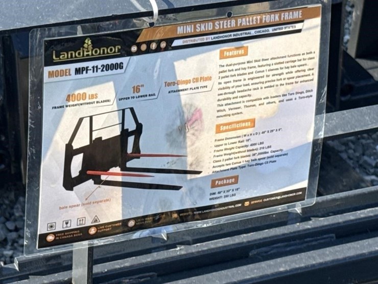 landhonor-mini-skid-steer-pallet-forks-image-3