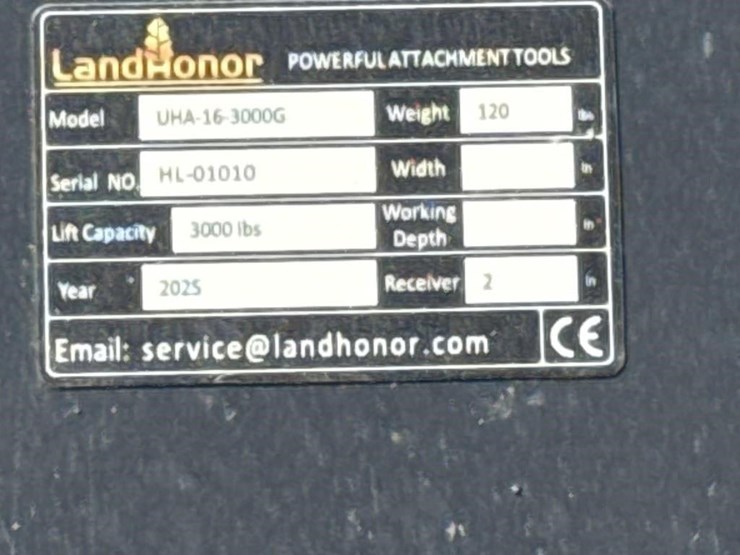 landhonor-skid-steer-utility-hitch-image-2
