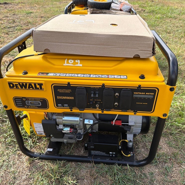DEWALT 8000 WATT ELEC START GENERATOR NEW SUPPORT EQUIPMENT