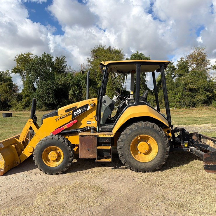 2018 CATERPILLAR 415F2