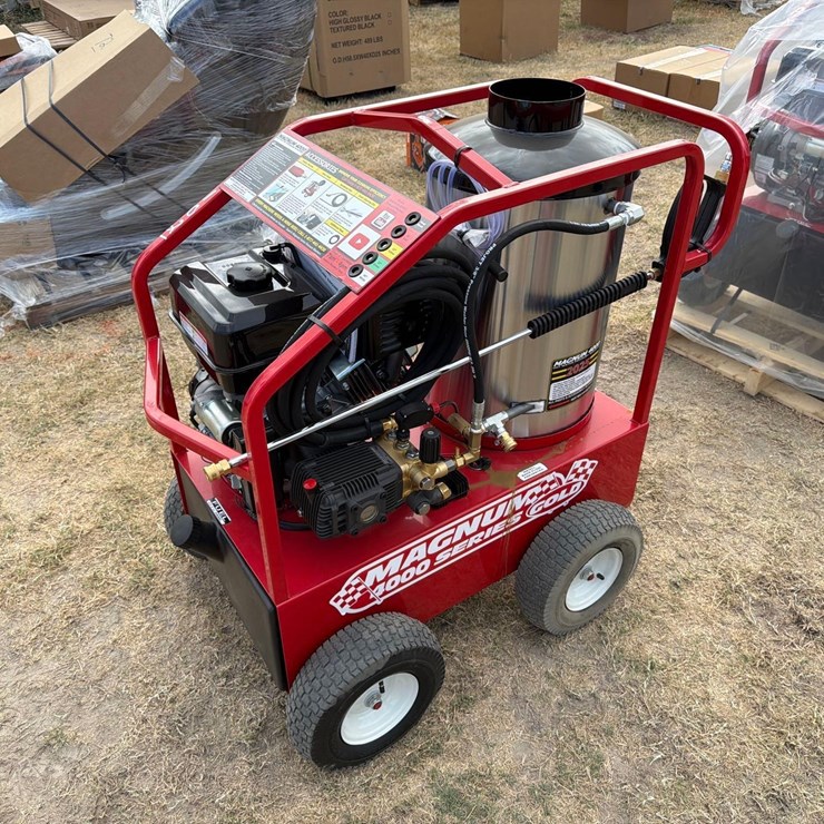 NEW EASY KLEEN MAGNUM GOLD PRESSURE WASHER