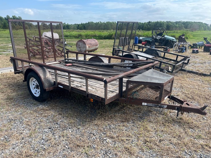 #177-•-10ft-utility-trailer-with-storage-box-image-1