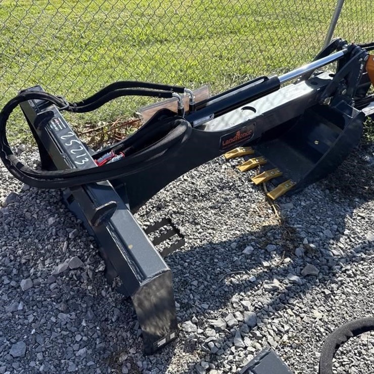 LandHonor Big arm backhoe for skid steer