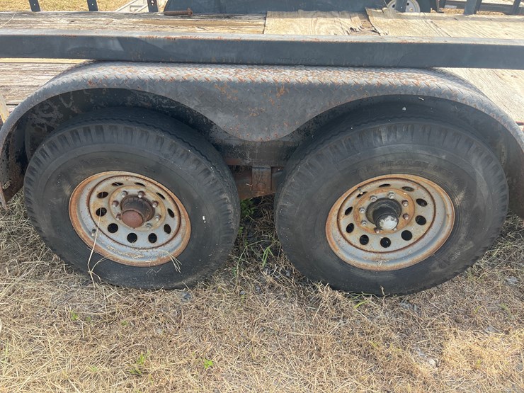 #176-•-20-ft-utility-trailer-image-3