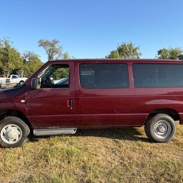 FORD E350