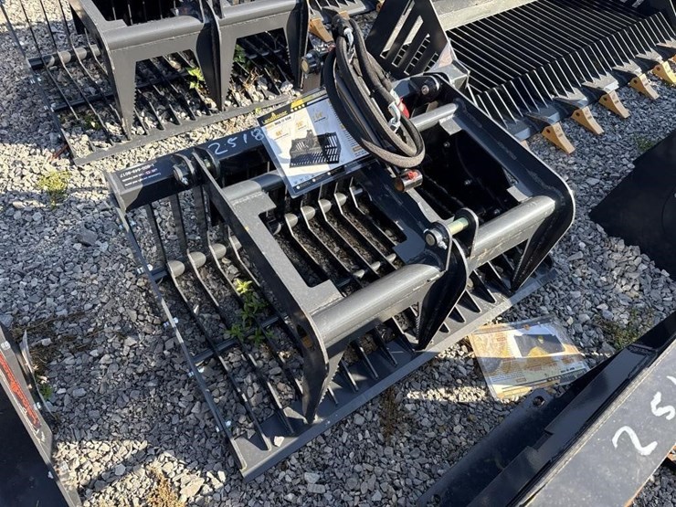 landhonor-mini-skid-steer-rock-grapple-image-1