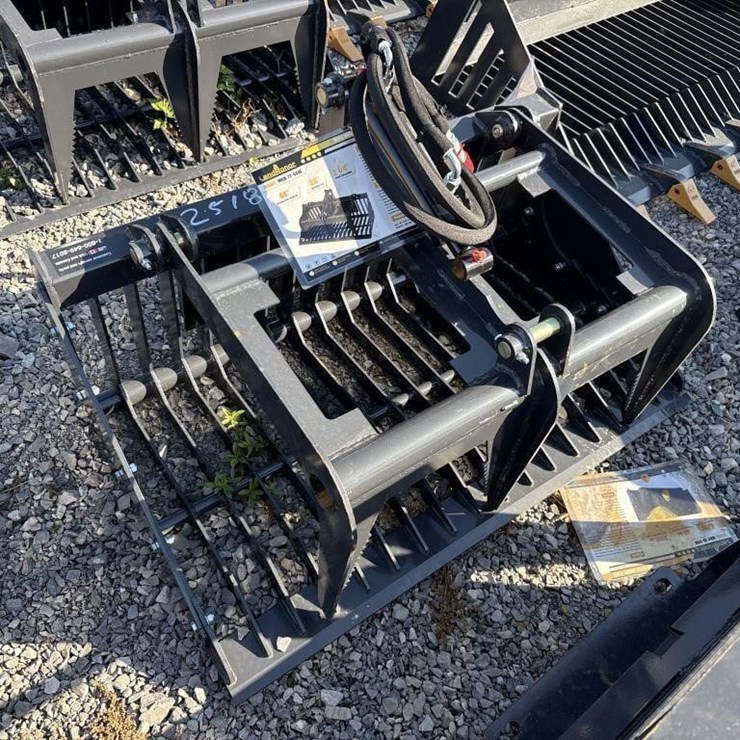 LandHonor mini skid steer rock grapple