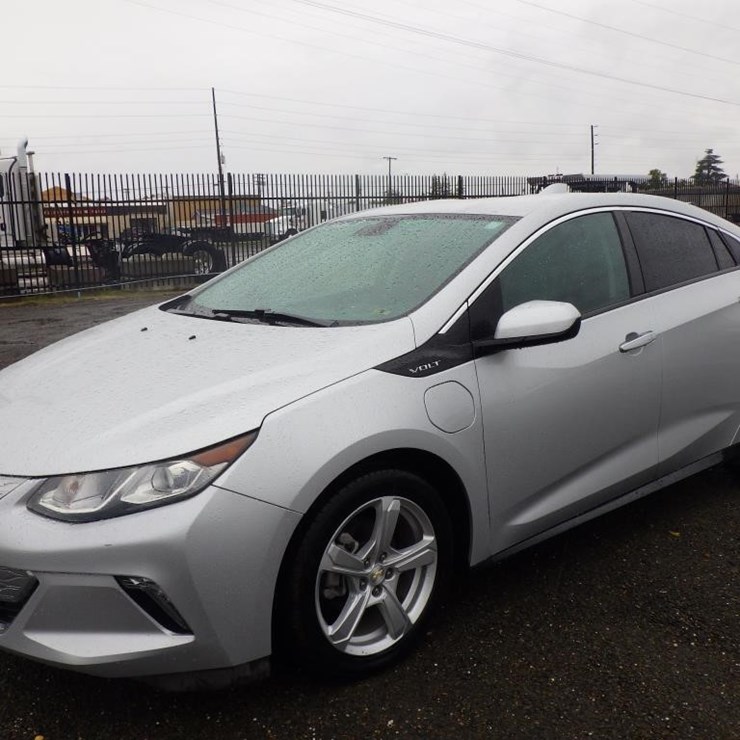 2017 Chevrolet Volt Sedan