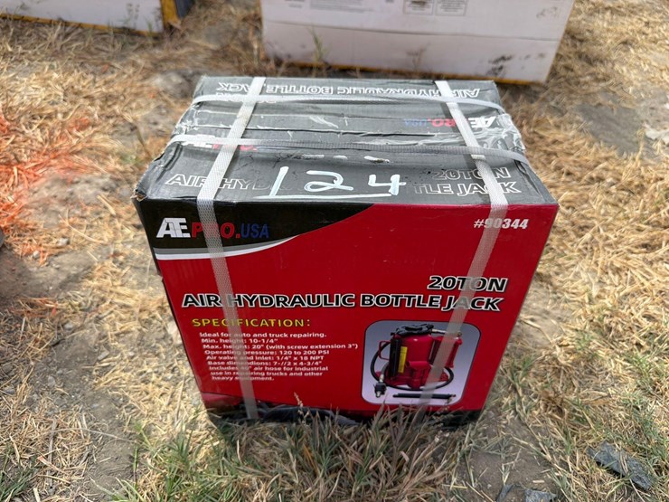 new-20-ton-air-hydraulic-bottle-jack-new-support-equipment-image-1