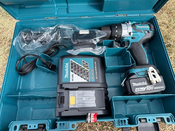 makita-1-/2"-hammer--driver-drill-kit---xph07m---image-1