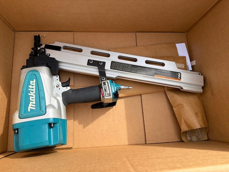 makita-3-1/2"-framing-nailer--an924--1-yr-factory-warranty--recon-new-support-equipment-image-1