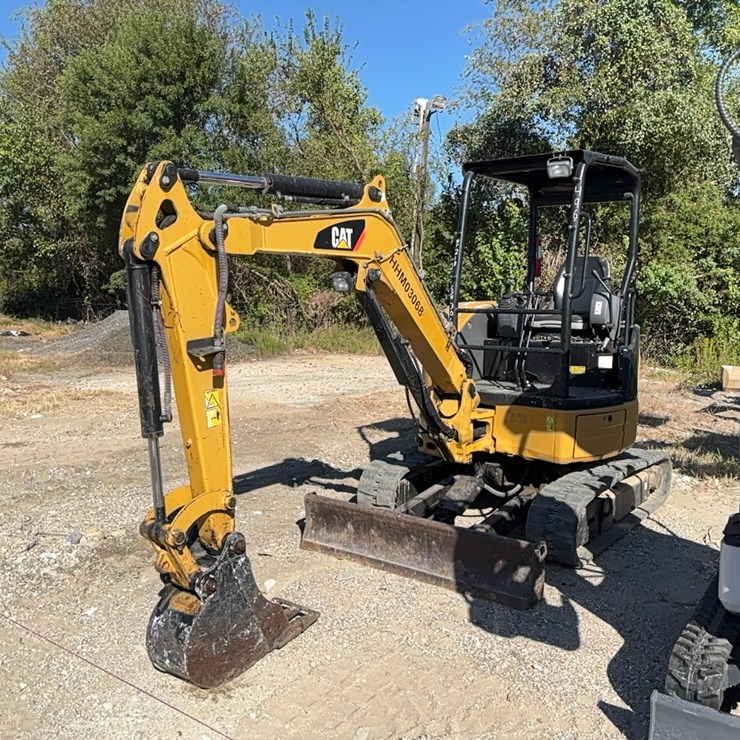 2018 CATERPILLAR 303E CR