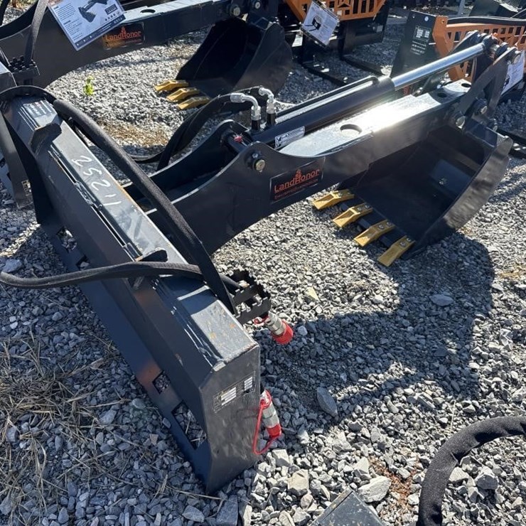 LandHonor Big arm backhoe for skid steer