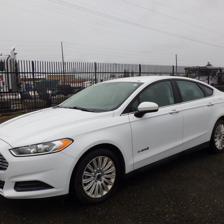 2014 Ford Fusion Sedan