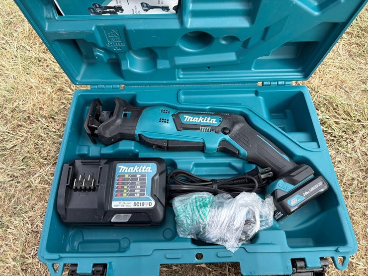 makita-12-v-max-cxt-lit-ion-cordless-recip-saw--rj03r1--image-1
