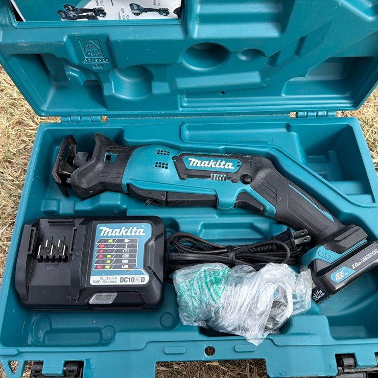 MAKITA 12 V MAX CXT LIT ION CORDLESS RECIP SAW- RJ03R1-