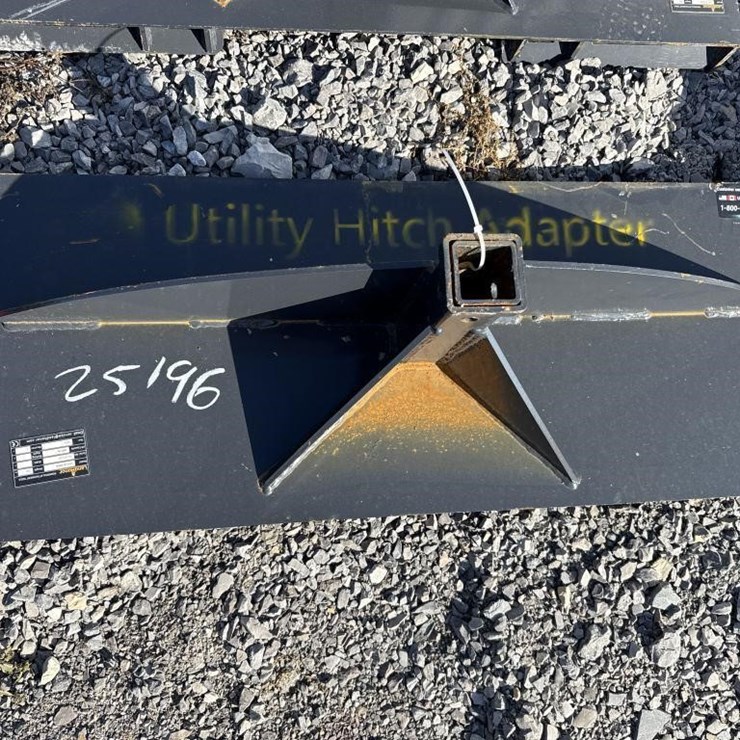 LandHonor skid steer utility hitch