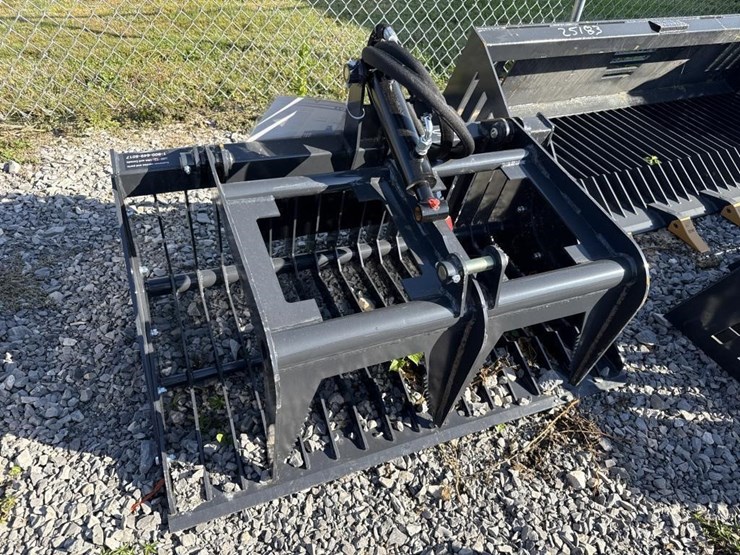 landhonor-mini-skid-steer-rock-grapple-image-1