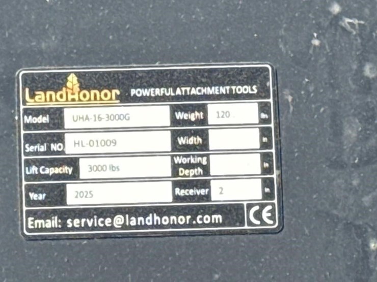 landhonor-skid-steer-utility-hitch-image-2