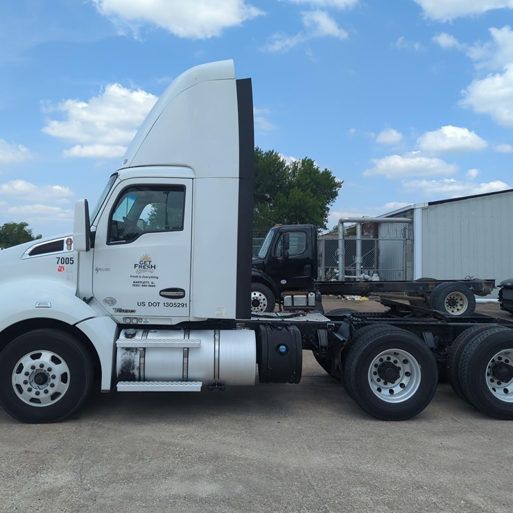 2016 KENWORTH T680