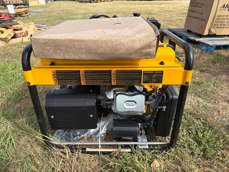 dewalt-8000-watt-elec-start-generator-new-support-equipment-image-2